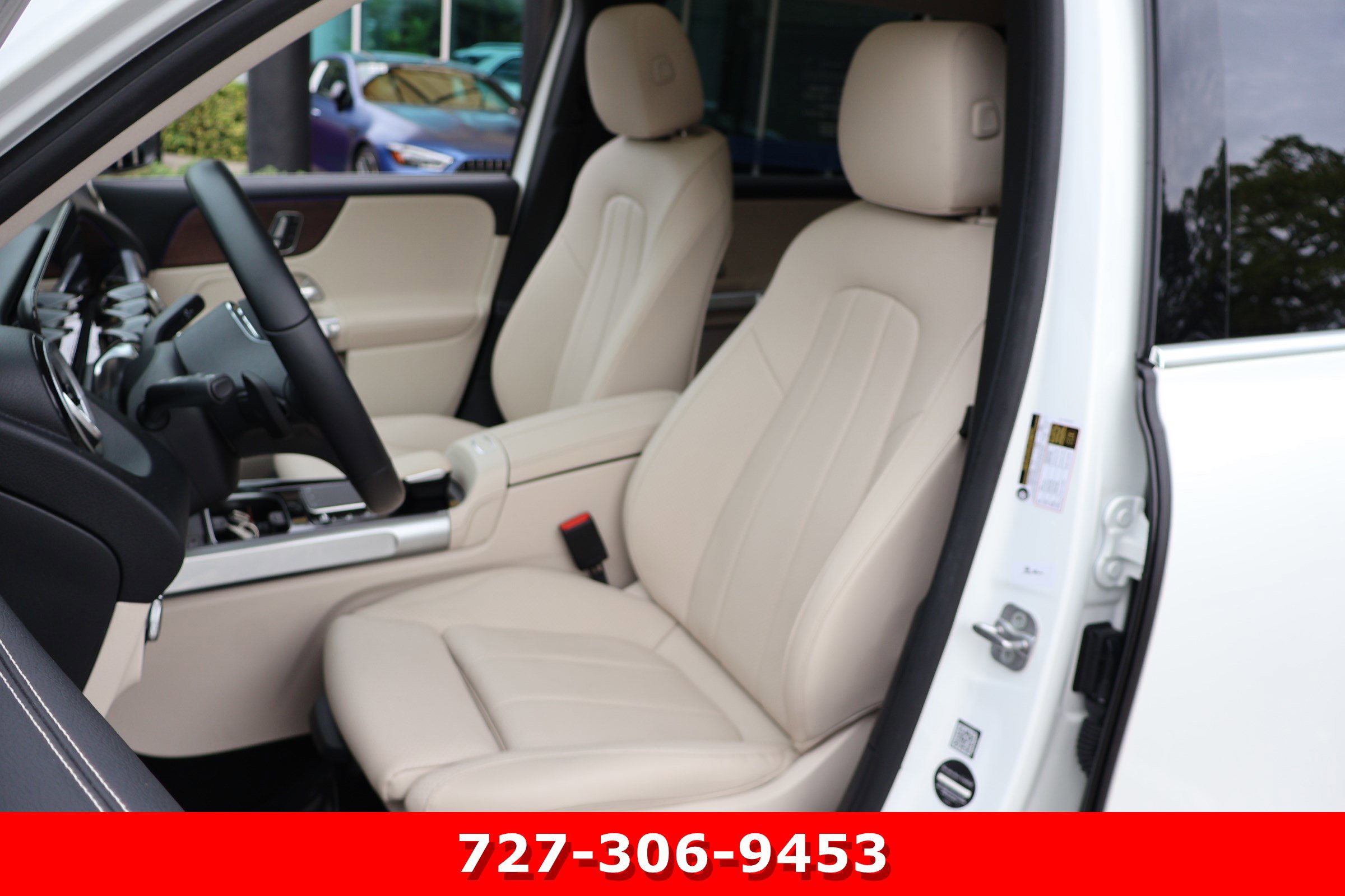 Certified 2023 Mercedes-Benz EQB 300 4MATIC w/ Pinnacle Package image 2