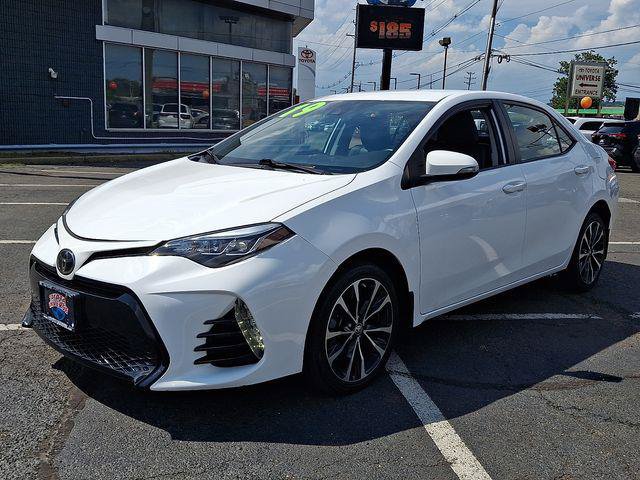 Certified 2019 Toyota Corolla SE FWD image 2
