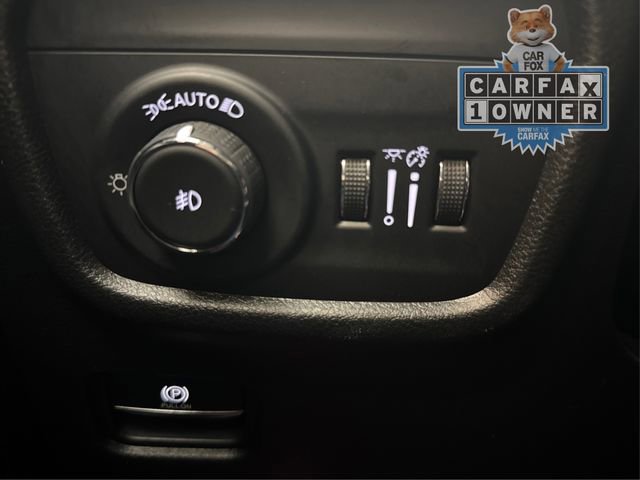 Used 2023 Jeep Grand Cherokee Limited image 18