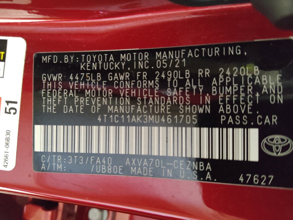 Used 2021 Toyota Camry LE image 33