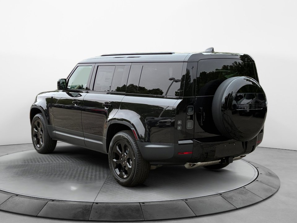 New 2026 Land Rover Defender 130 S AWD/4WD image 5