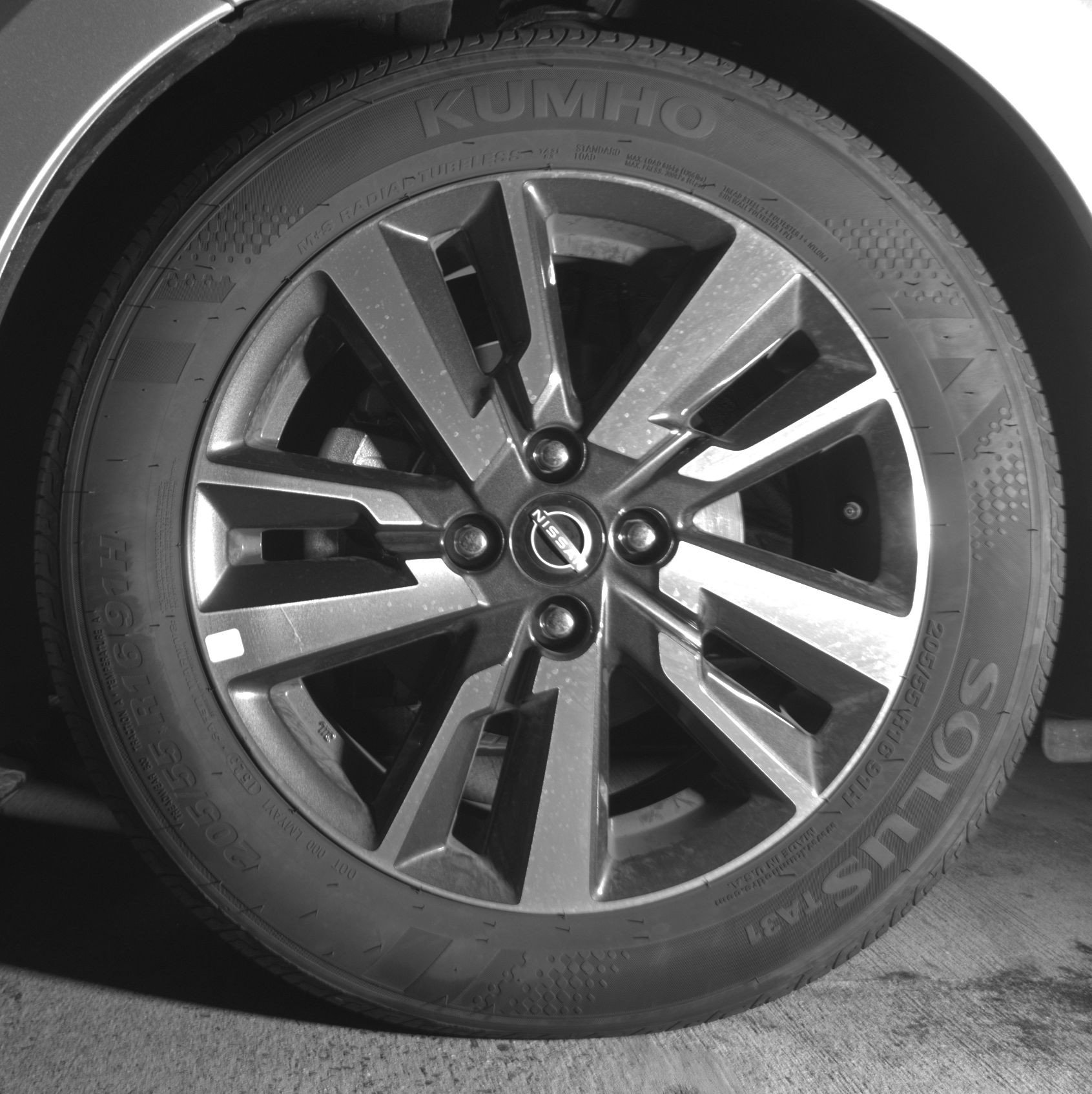 Used 2025 Nissan Versa SV image 12