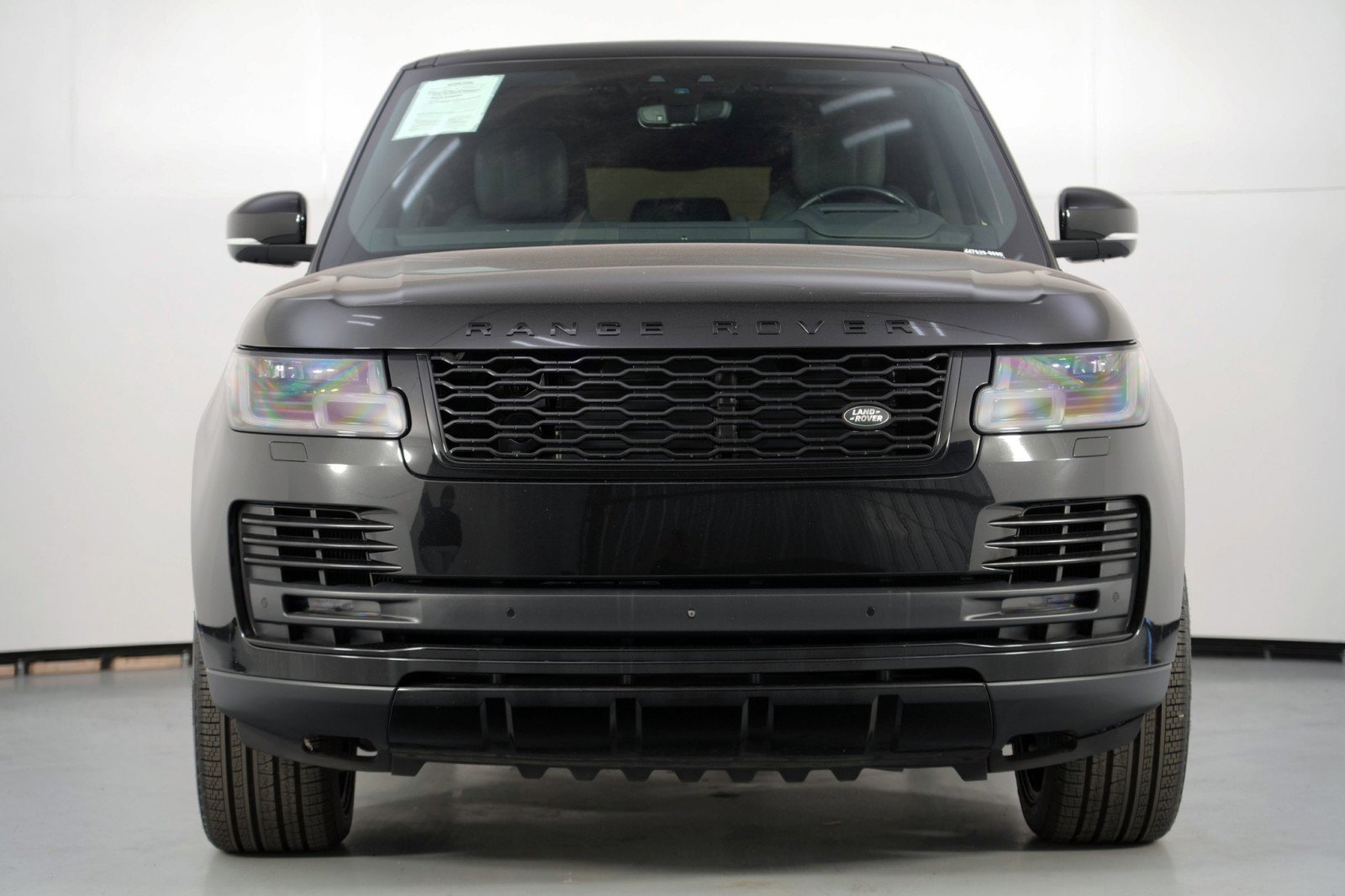 Used 2021 Land Rover Range Rover P525 Westminster Edition image 7