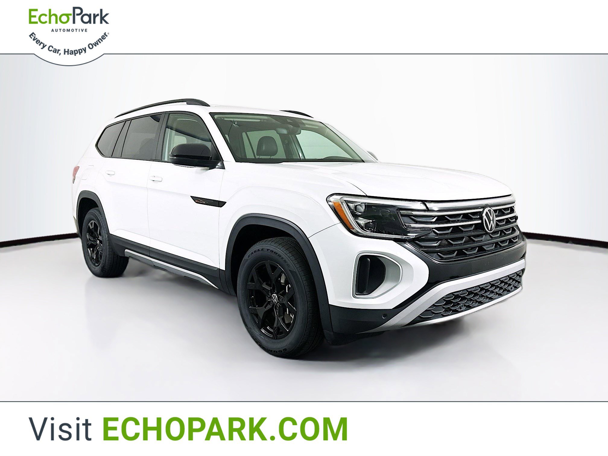 Used 2024 Volkswagen Atlas Peak Edition SE image 1