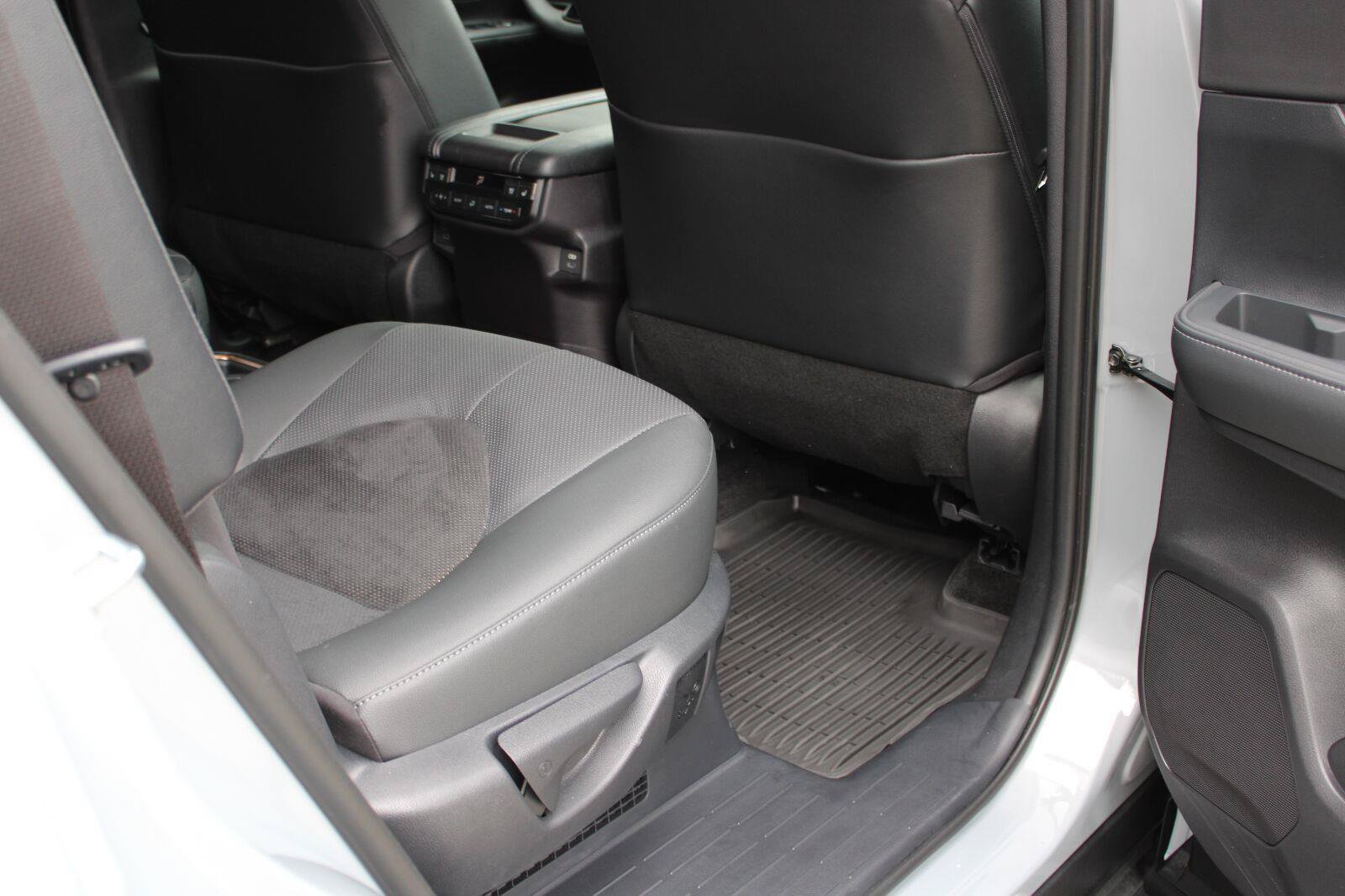 Used 2025 Toyota Grand Highlander AWD Hybrid image 45