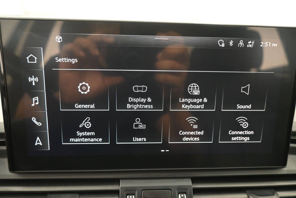 Used 2023 Audi Q5 e Premium Plus AWD/4WD image 14