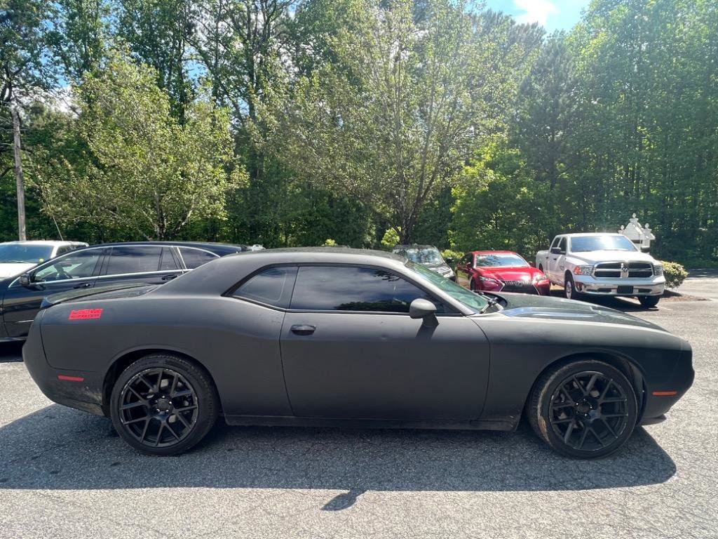 Used 2017 Dodge Challenger R/T Plus RWD image 6