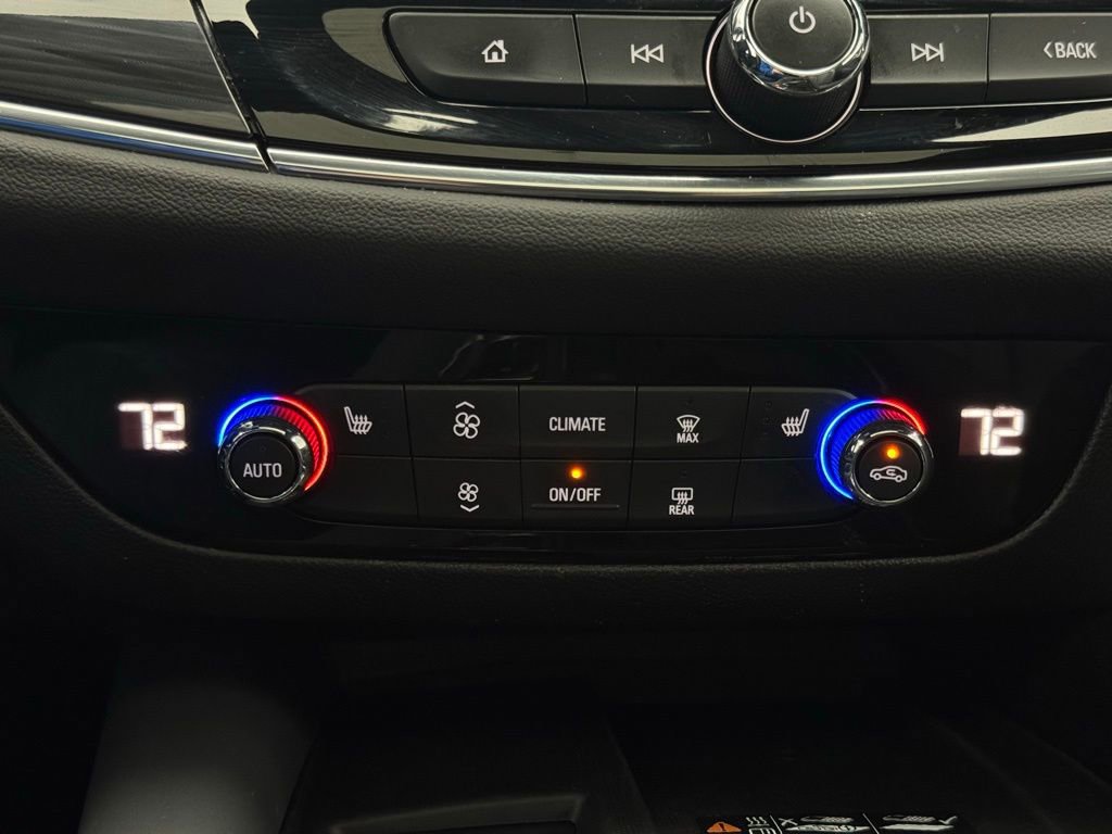 Used 2023 Buick Enclave Essence w/ Experience Buick Package image 32