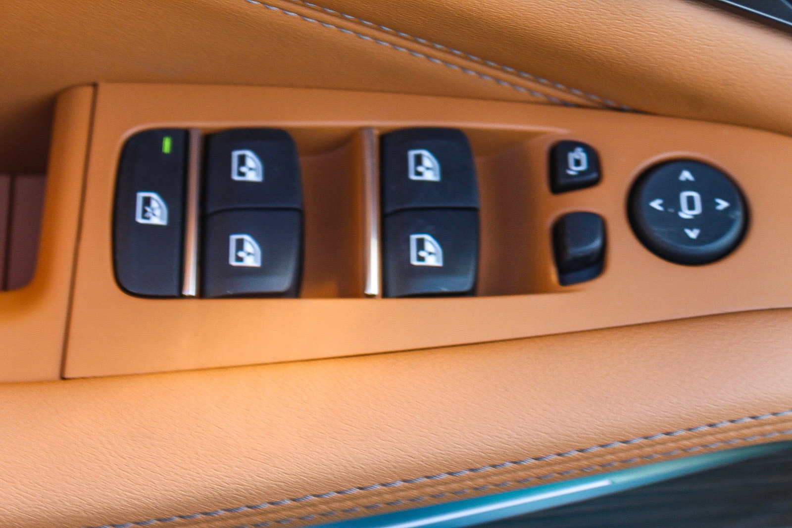 New 2026 BMW X5 xDrive40i w/ Climate Comfort Package image 20