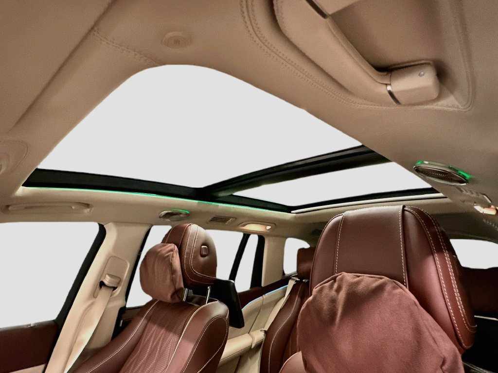 Used 2025 Mercedes-Benz Maybach GLS 600 4MATIC image 22