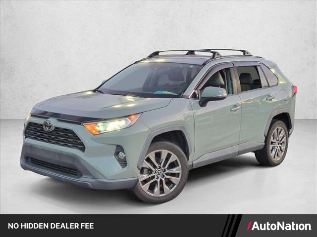 Used 2019 Toyota RAV4 XLE Premium w/ Cold Weather Package FWD image 1