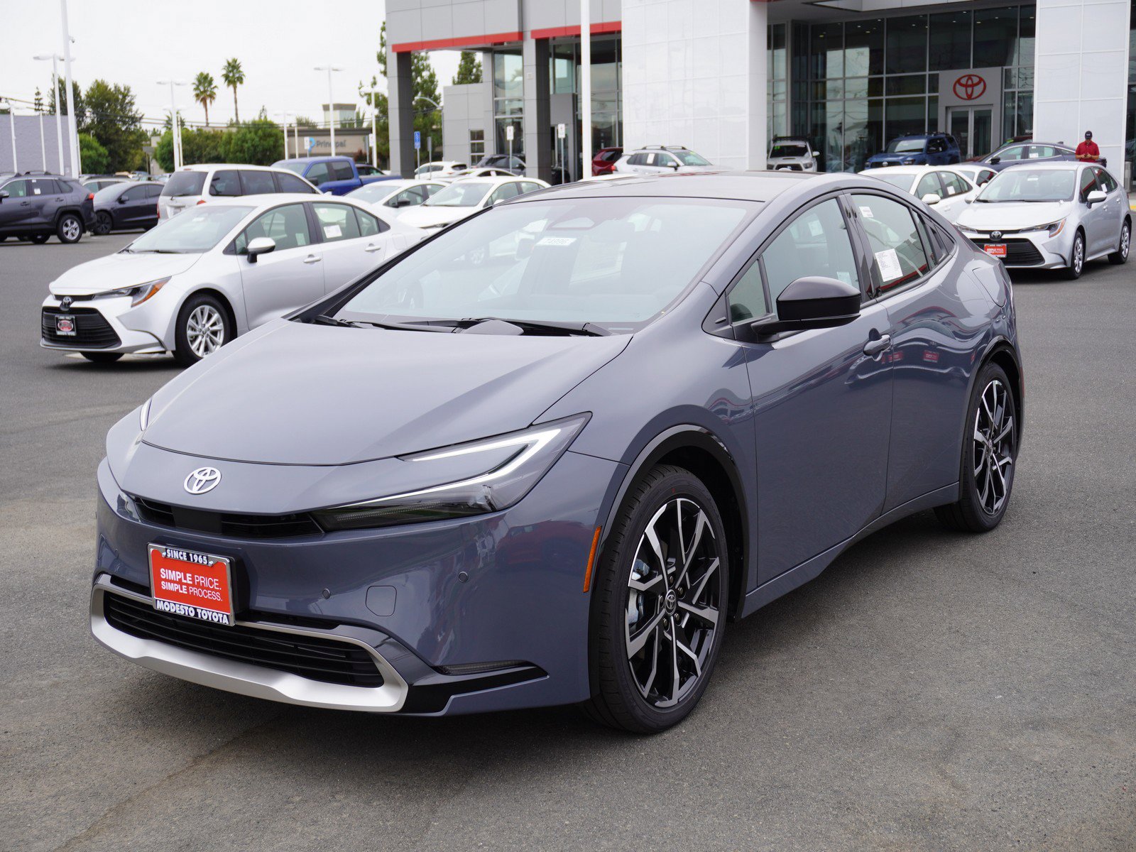 New 2026 Toyota Prius Plug-In Hybrid image 7