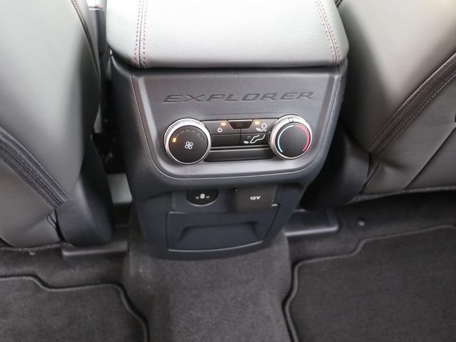 New 2026 Ford Explorer Active w/ Active Comfort Package AWD/4WD image 17
