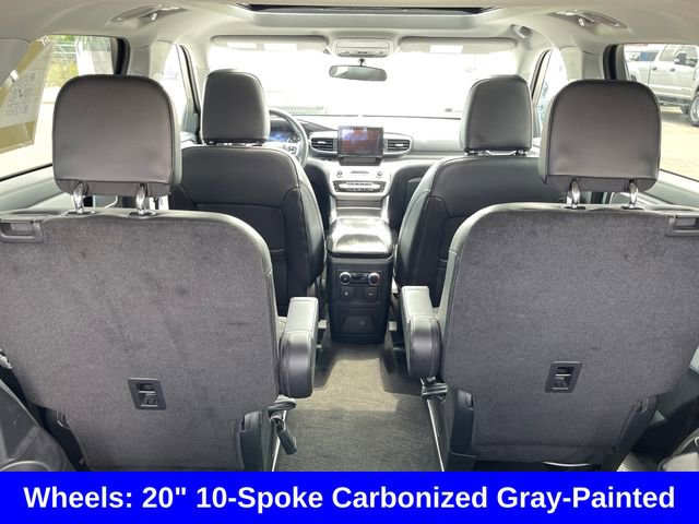 Used 2024 Ford Explorer XLT w/ Equipment Group 202A AWD/4WD image 31
