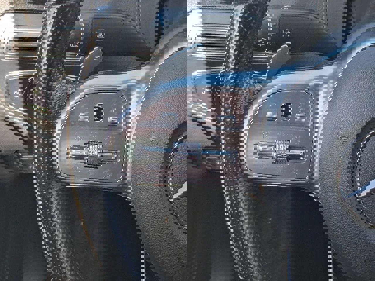 Used 2021 Mercedes-Benz C 300 Sedan image 17