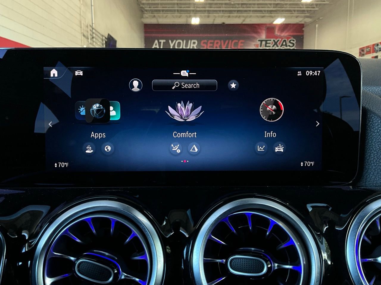 Used 2025 Mercedes-Benz GLA 250 image 33