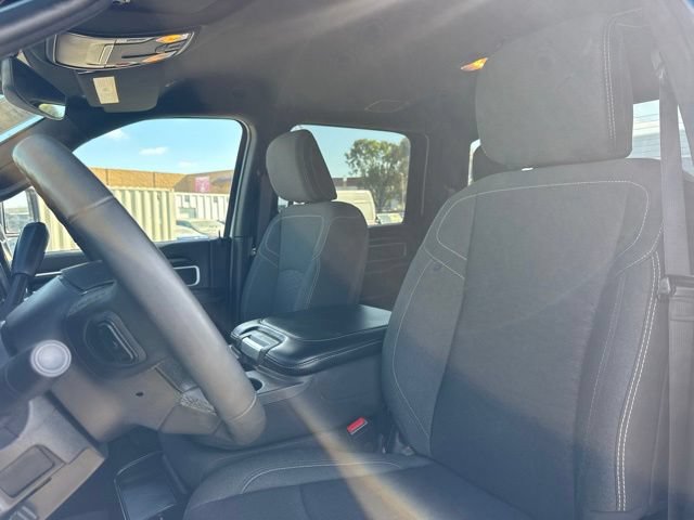 Used 2025 RAM 2500 Big Horn AWD/4WD image 39