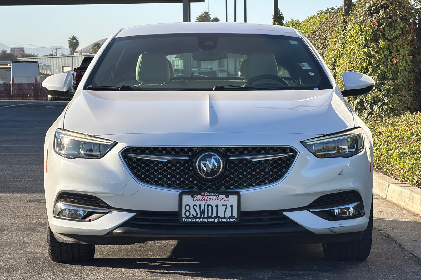 Used 2020 Buick Regal Avenir w/ Driver Confidence Package II FWD image 10