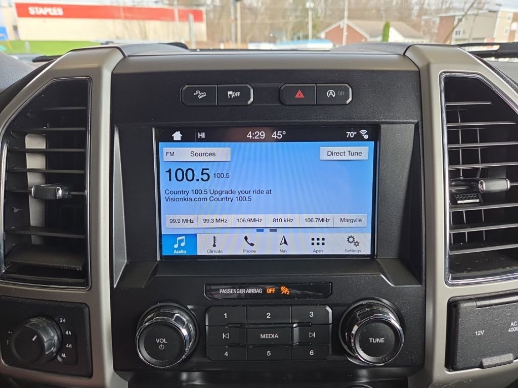 Used 2019 Ford F150 Lariat w/ Max Trailer Tow Package AWD/4WD image 18