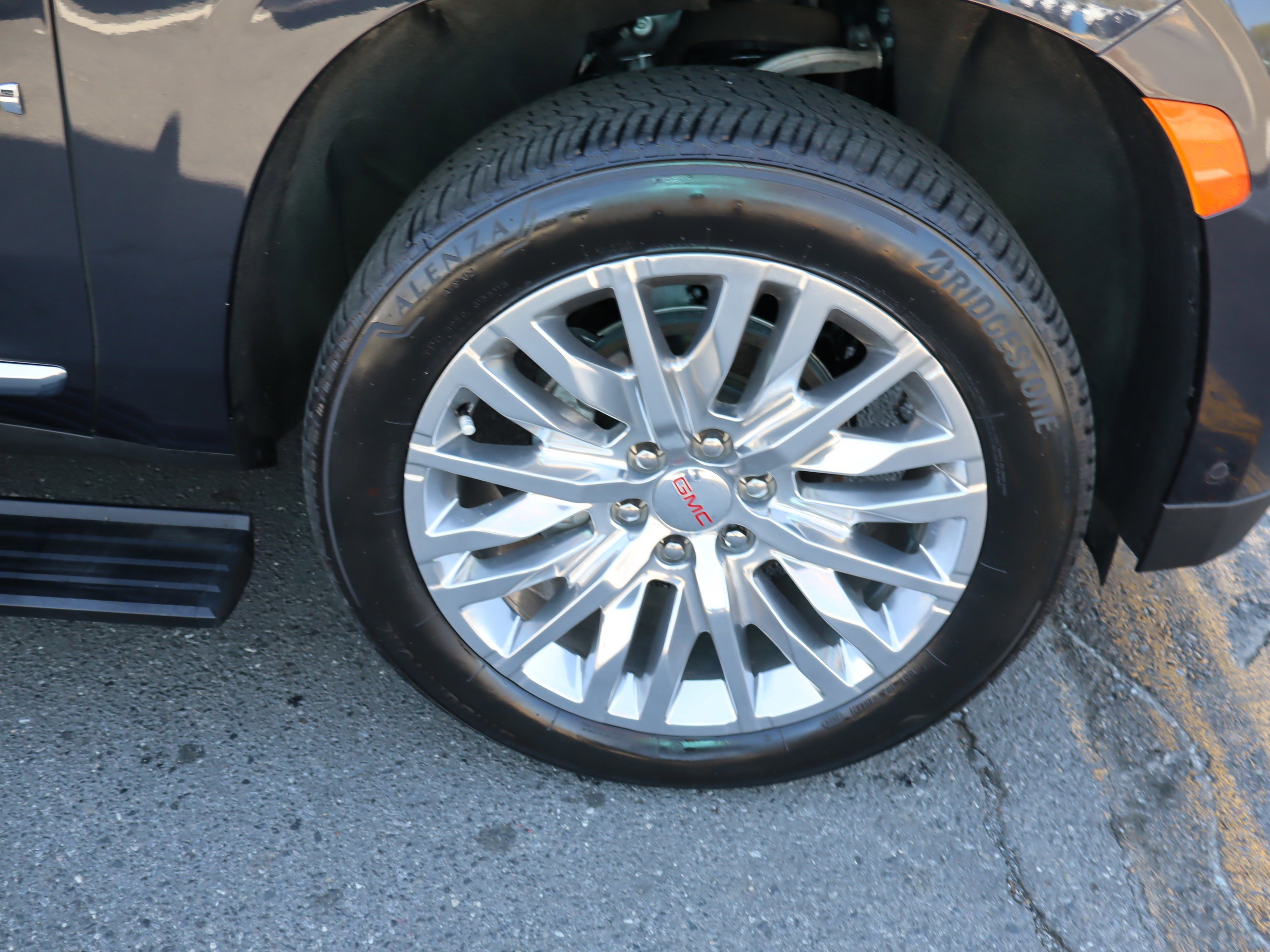 Certified 2024 GMC Yukon XL Denali w/ Advanced Technology Package image 43