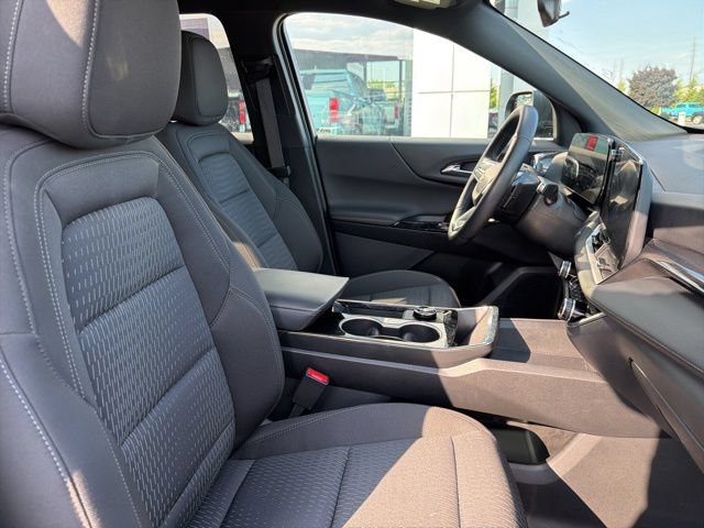 Used 2026 Chevrolet Equinox LT FWD image 25