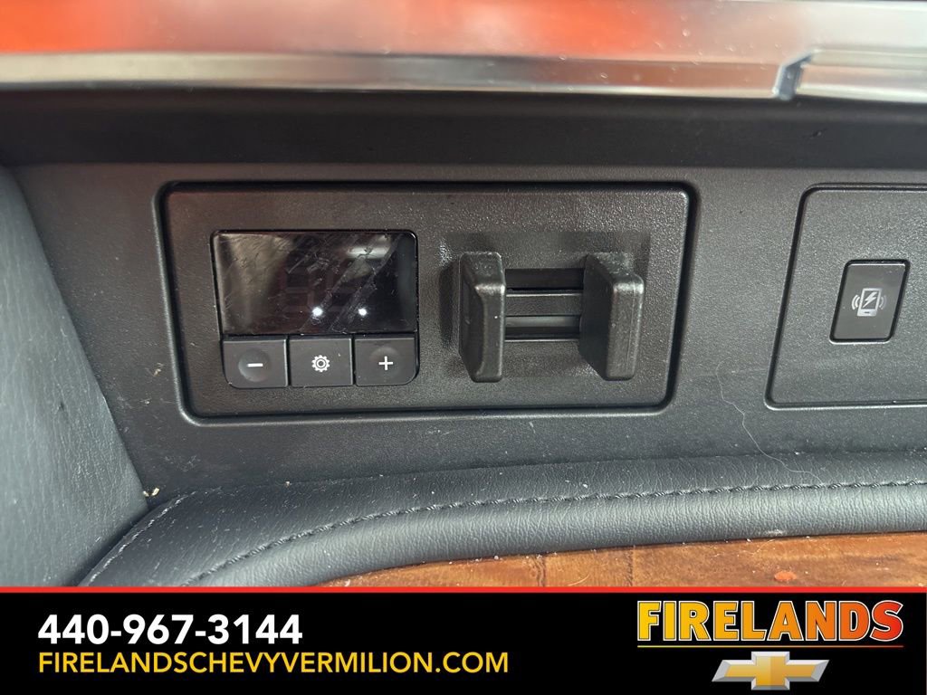 Used 2024 Nissan Armada SL image 21