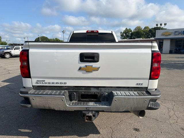 Used 2019 Chevrolet Silverado 3500 LTZ w/ Duramax Plus Package AWD/4WD image 4