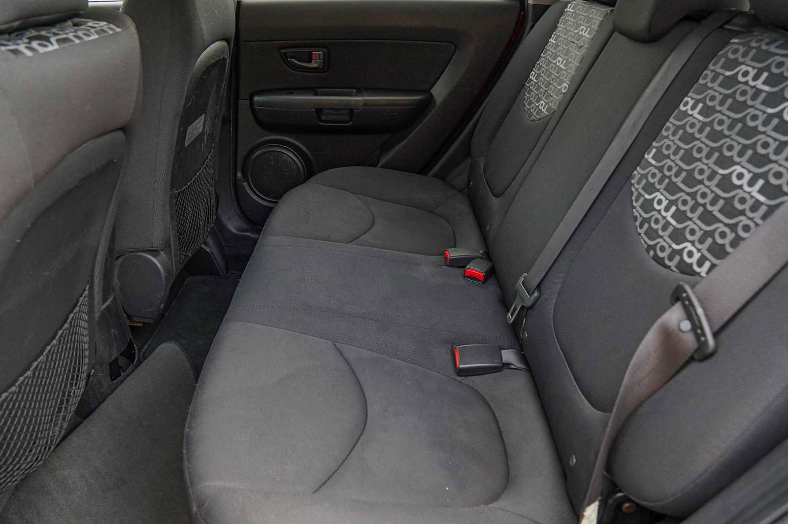 Used 2011 Kia Soul + image 27