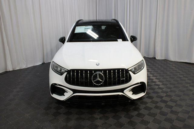 New 2025 Mercedes-Benz GLC 43 AMG 4MATIC image 2