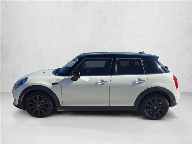 Used 2020 MINI Cooper 4-Door Hardtop image 9