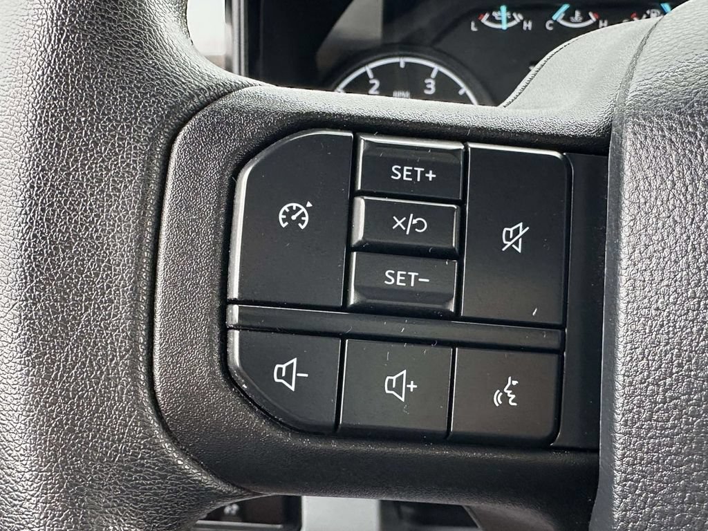Used 2025 Ford F250 XLT AWD/4WD image 14