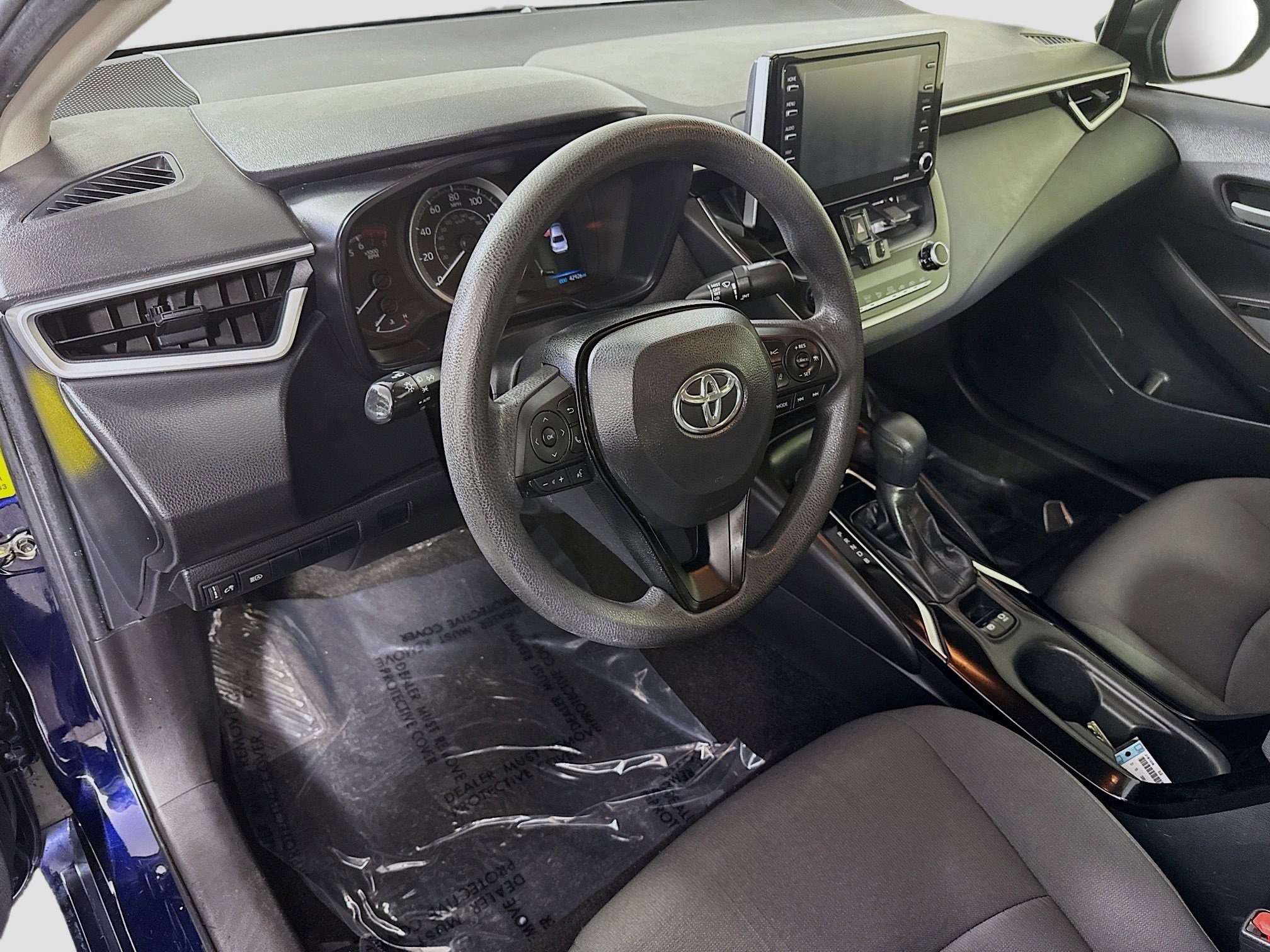 Used 2021 Toyota Corolla LE image 22