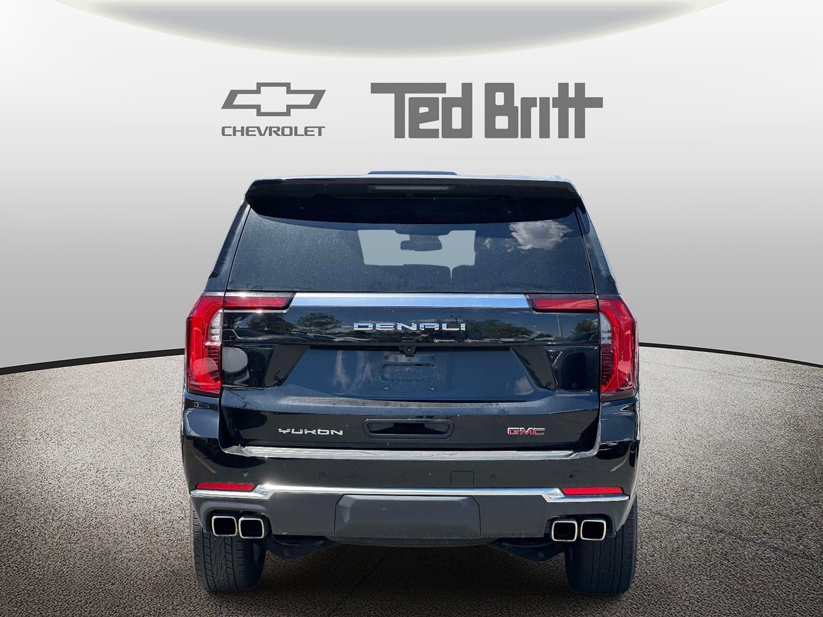 Certified 2025 GMC Yukon Denali AWD/4WD image 5