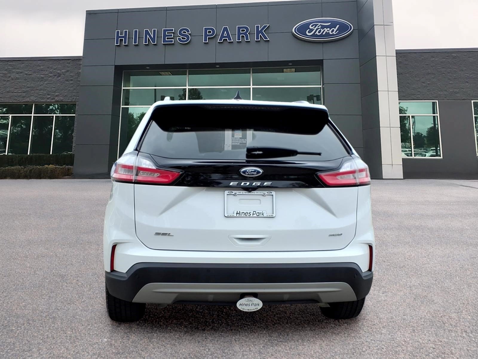 Used 2021 Ford Edge SEL w/ Convenience Package AWD/4WD image 6