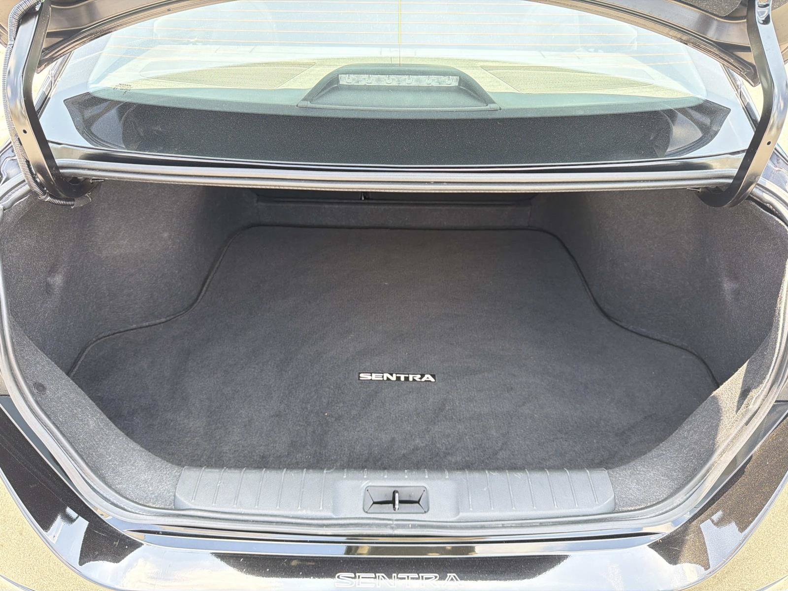 Used 2025 Nissan Sentra SV w/ All-Weather Package FWD image 22
