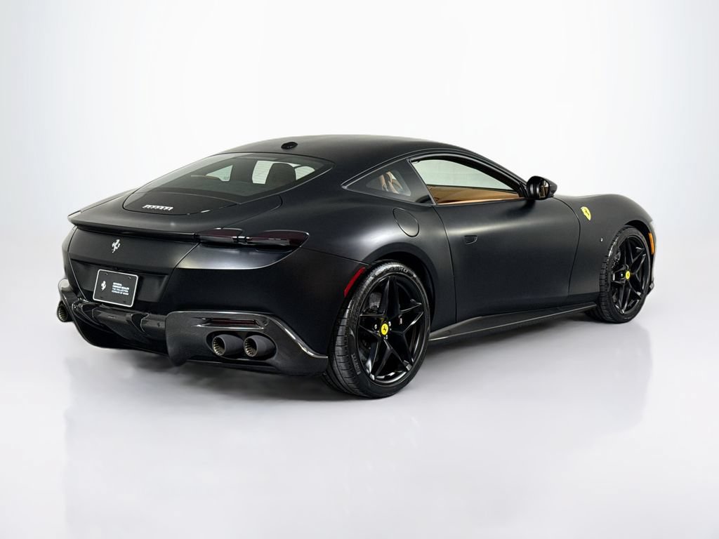 Certified 2024 Ferrari Roma RWD image 9