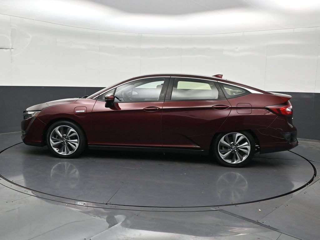 Used 2018 Honda Clarity Plug-In Hybrid image 2