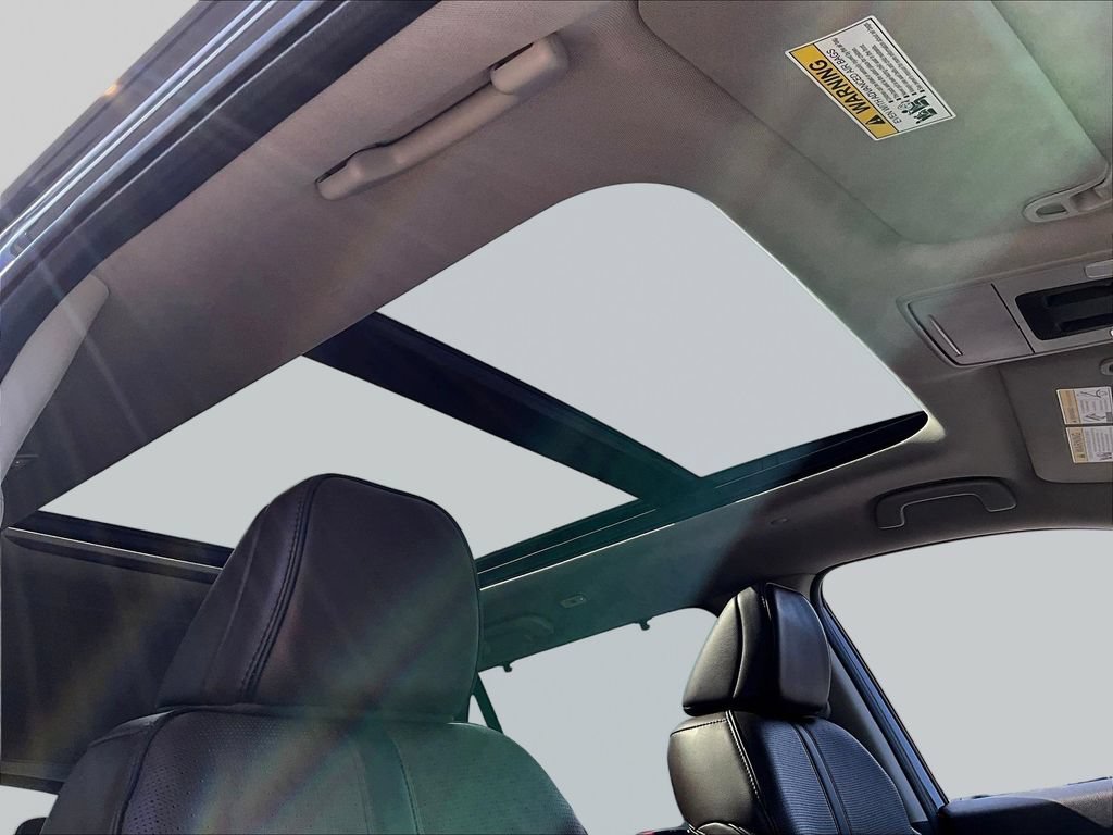Used 2023 Honda Pilot Elite image 32