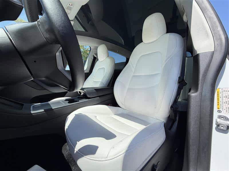 Used 2023 Tesla Model Y Long Range AWD/4WD image 8