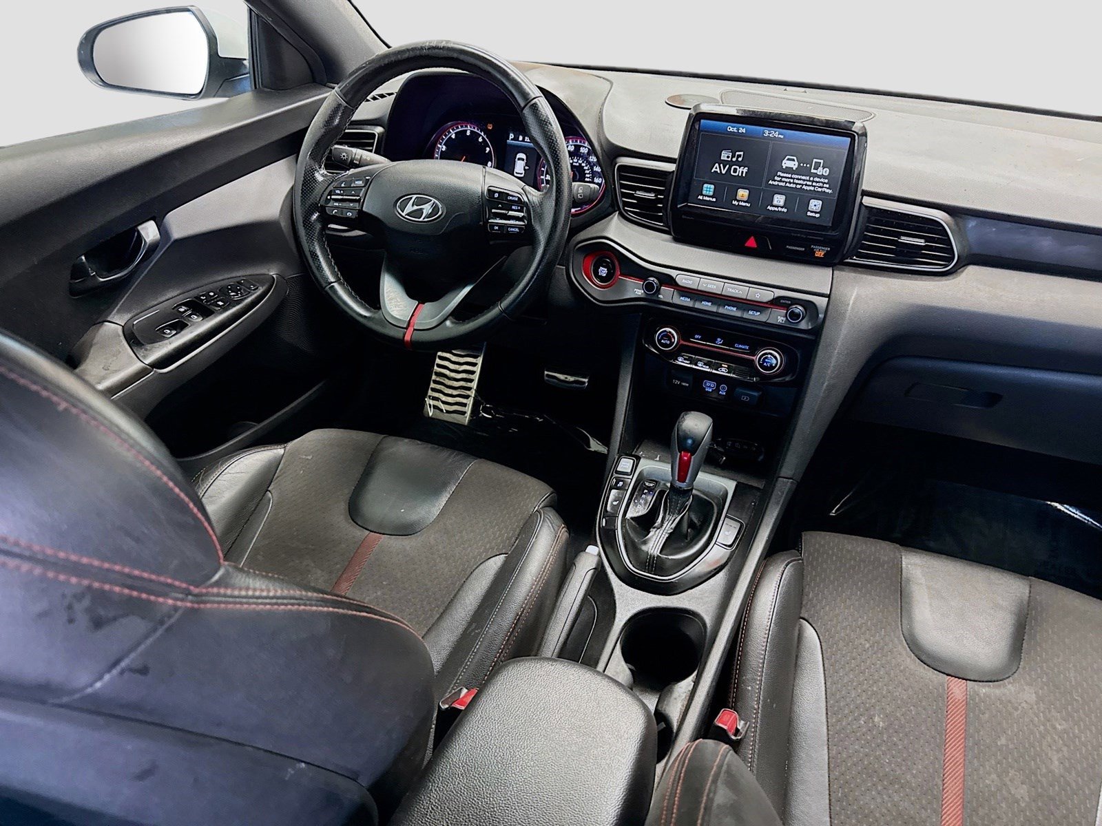 Used 2019 Hyundai Veloster Turbo image 17