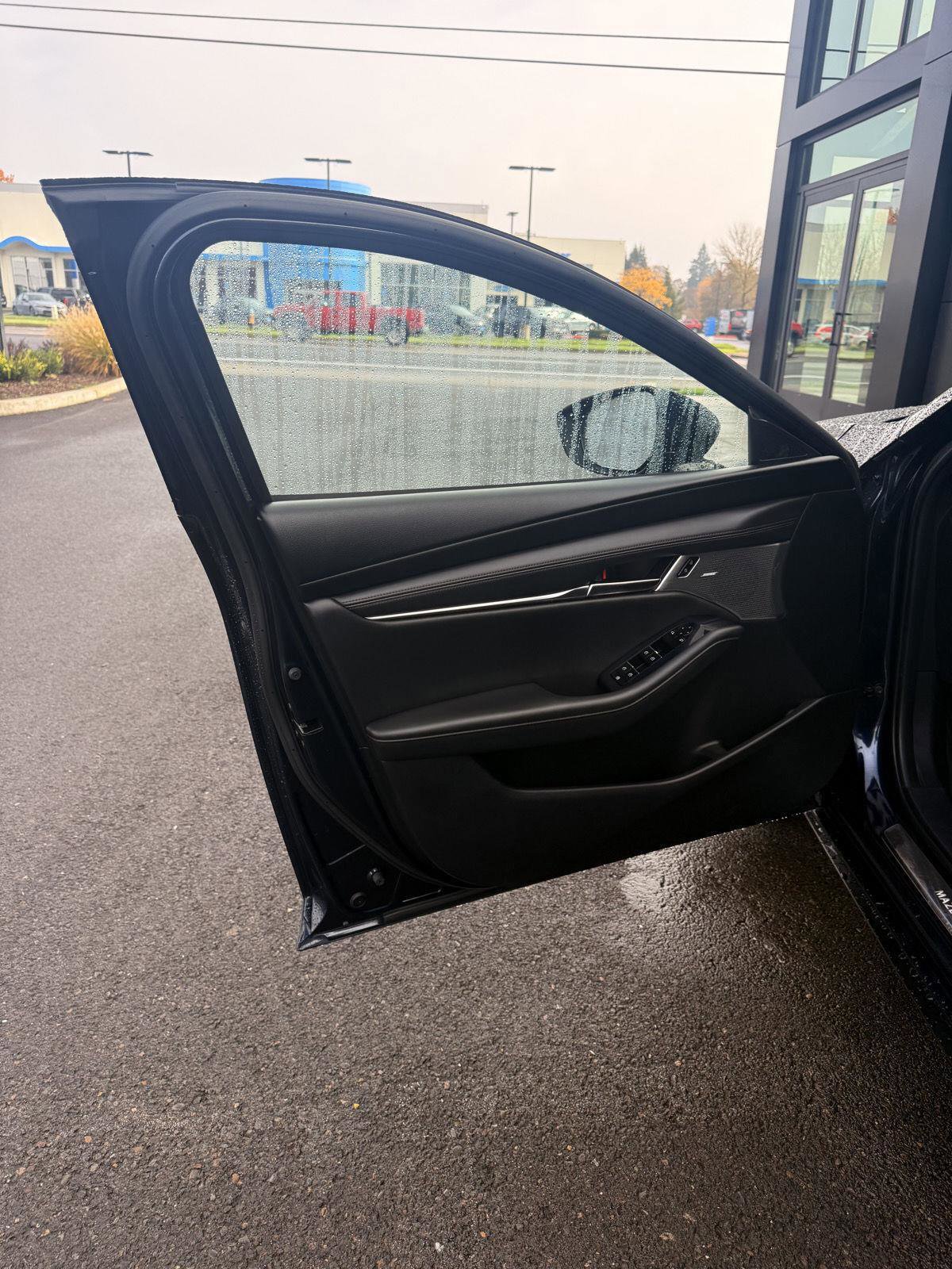 Used 2019 MAZDA MAZDA3 AWD Hatchback w/ Premium Pkg image 10