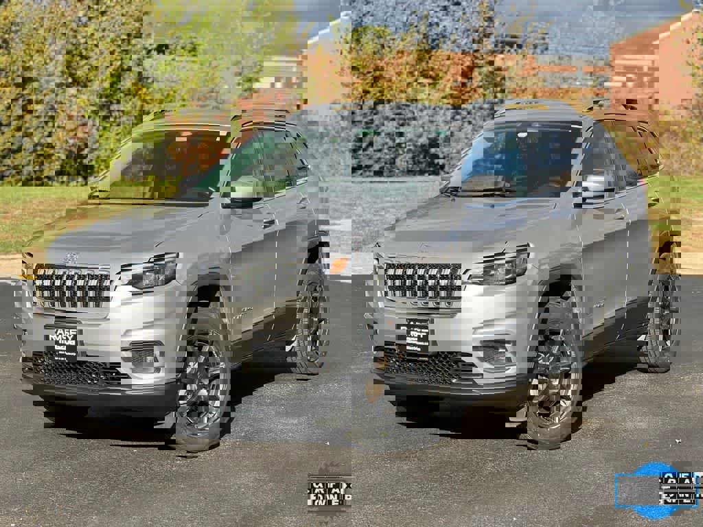 Used 2019 Jeep Cherokee Latitude w/ Cold Weather Group