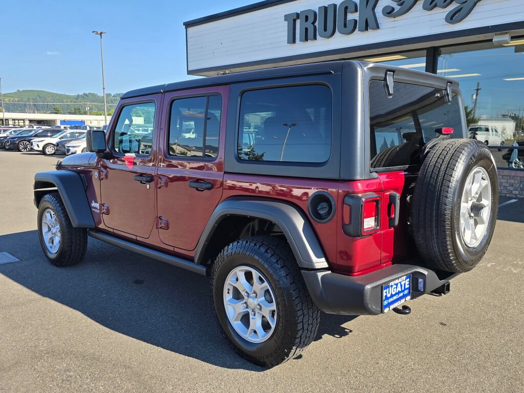 Used 2021 Jeep Wrangler Unlimited Sport AWD/4WD image 9