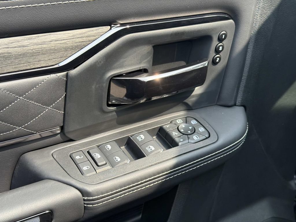 New 2026 RAM 3500 Limited AWD/4WD image 12