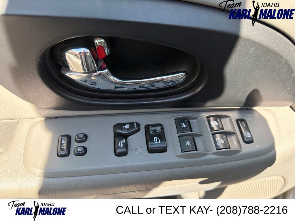 Used 2006 GMC Envoy XL 4WD image 18