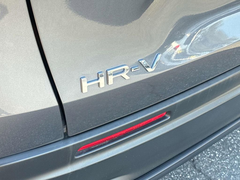 Used 2025 Honda HR-V LX image 7