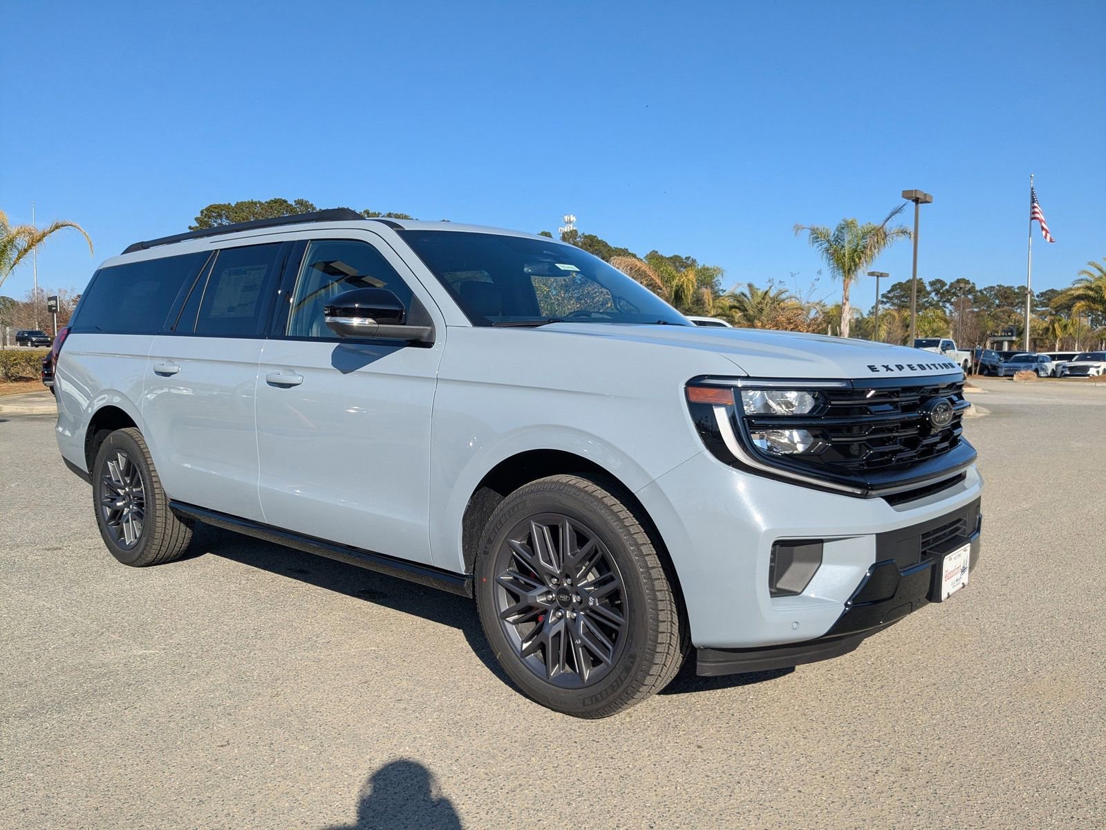 New 2025 Ford Expedition Max Platinum w/ Stealth Performance Package video 2