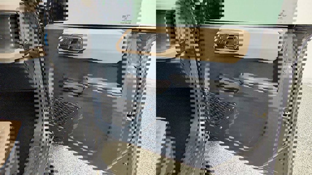 Used 2024 Ford Bronco Wildtrak image 25