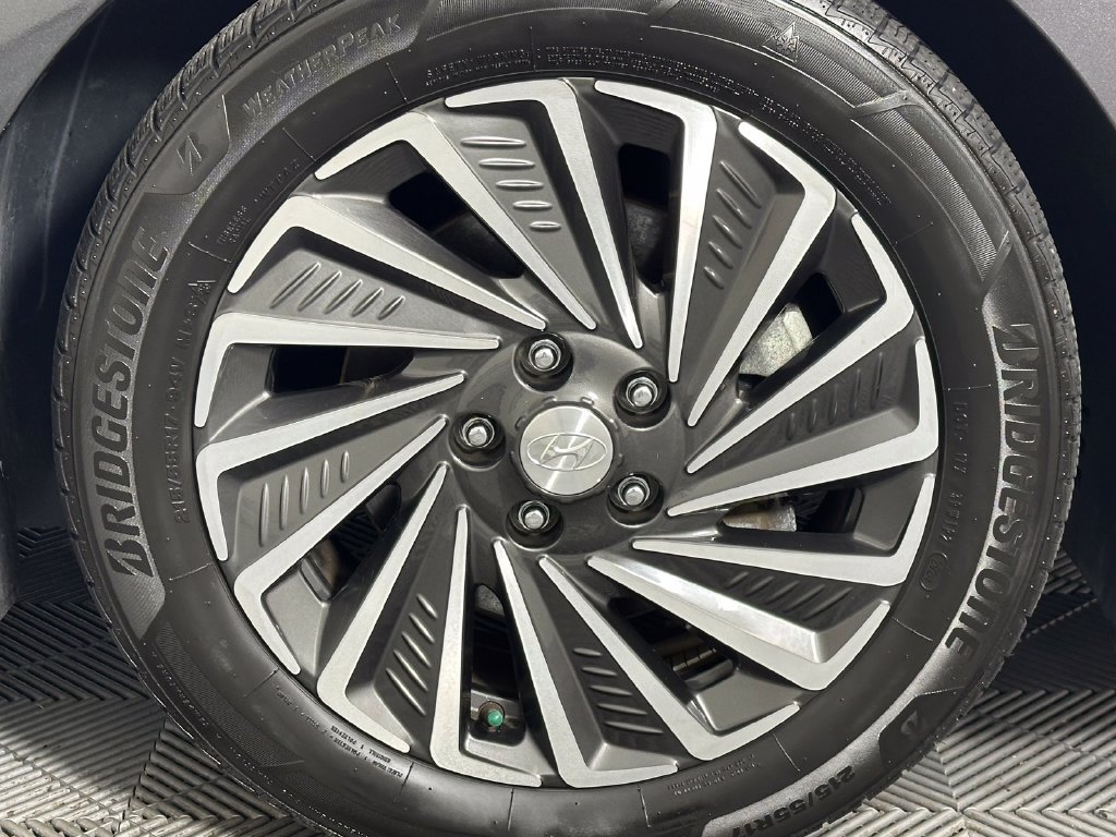 Used 2022 Hyundai Sonata Limited FWD image 13