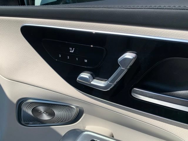 Used 2023 Mercedes-Benz GLC 300 4MATIC image 15